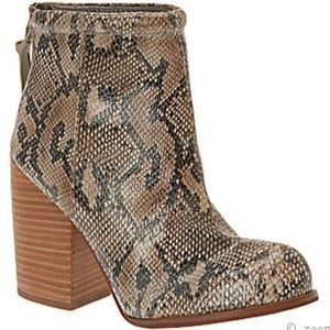 Ralon Aldo Shoes - Very comfy!